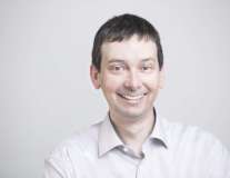 Prof. Dr. Henry Chapman